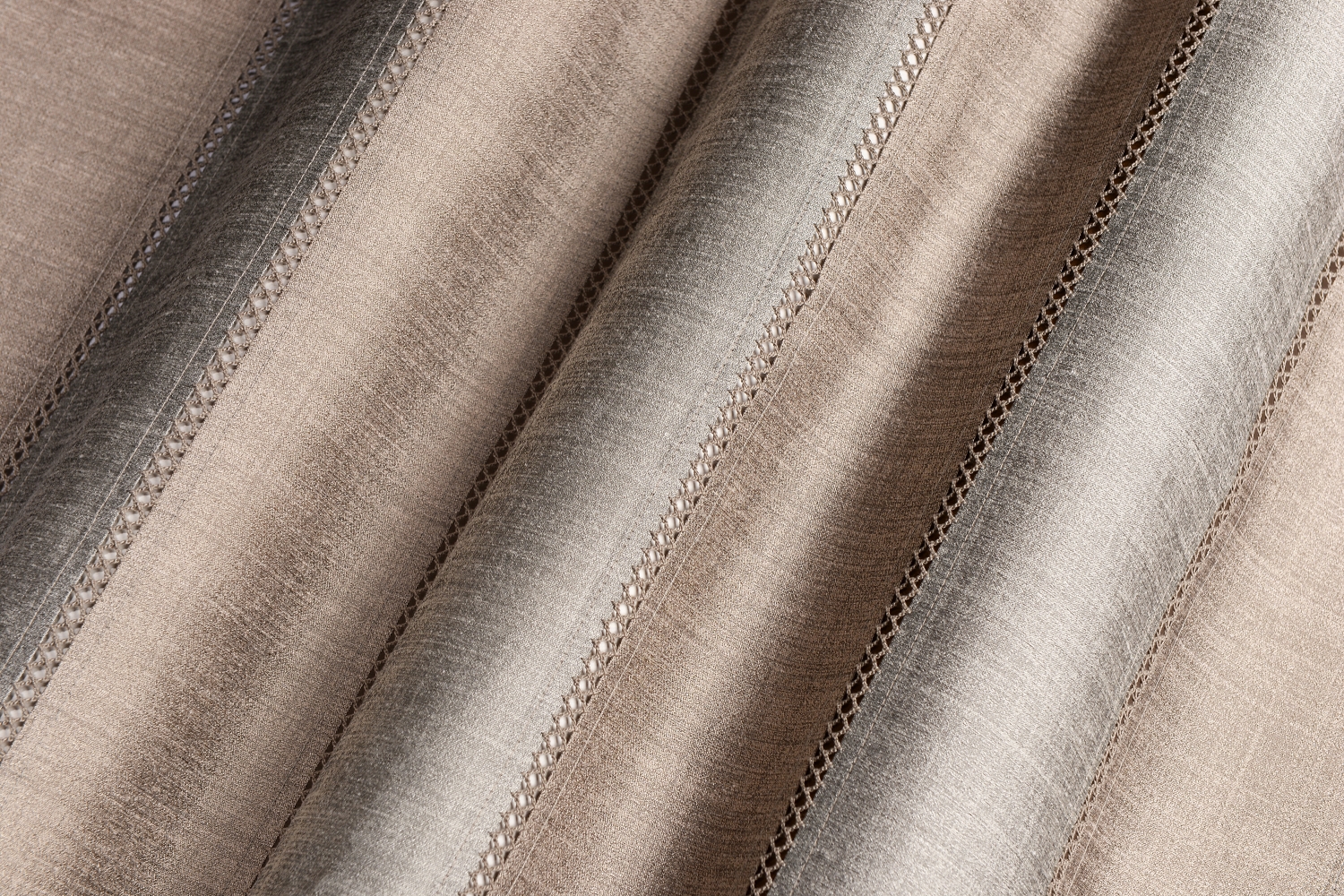 TANJORE STITCH